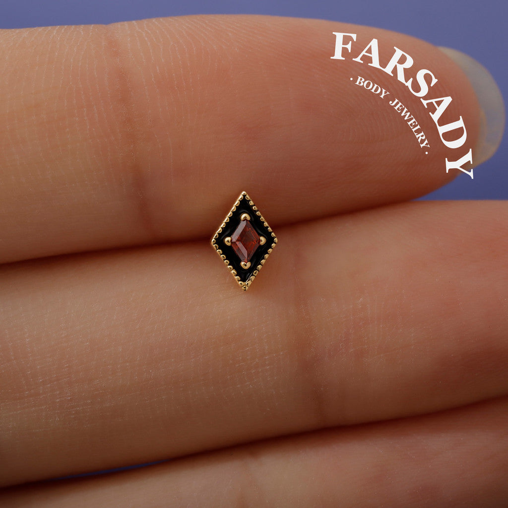 Crimson Rhomb - 925 Silver Threadless Stud / Fits Cartilage Helix Tragus Lobe Nostril Piercing