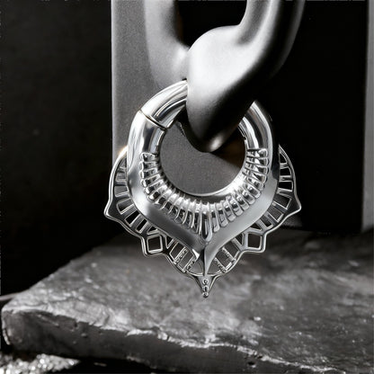 Silvery Lace Flower lobe weights/ Hinged Gauge Ring/ 2G Ear Gauges/ Ear Lobe stretching 6mm/ Gift Packaged Ear Weights