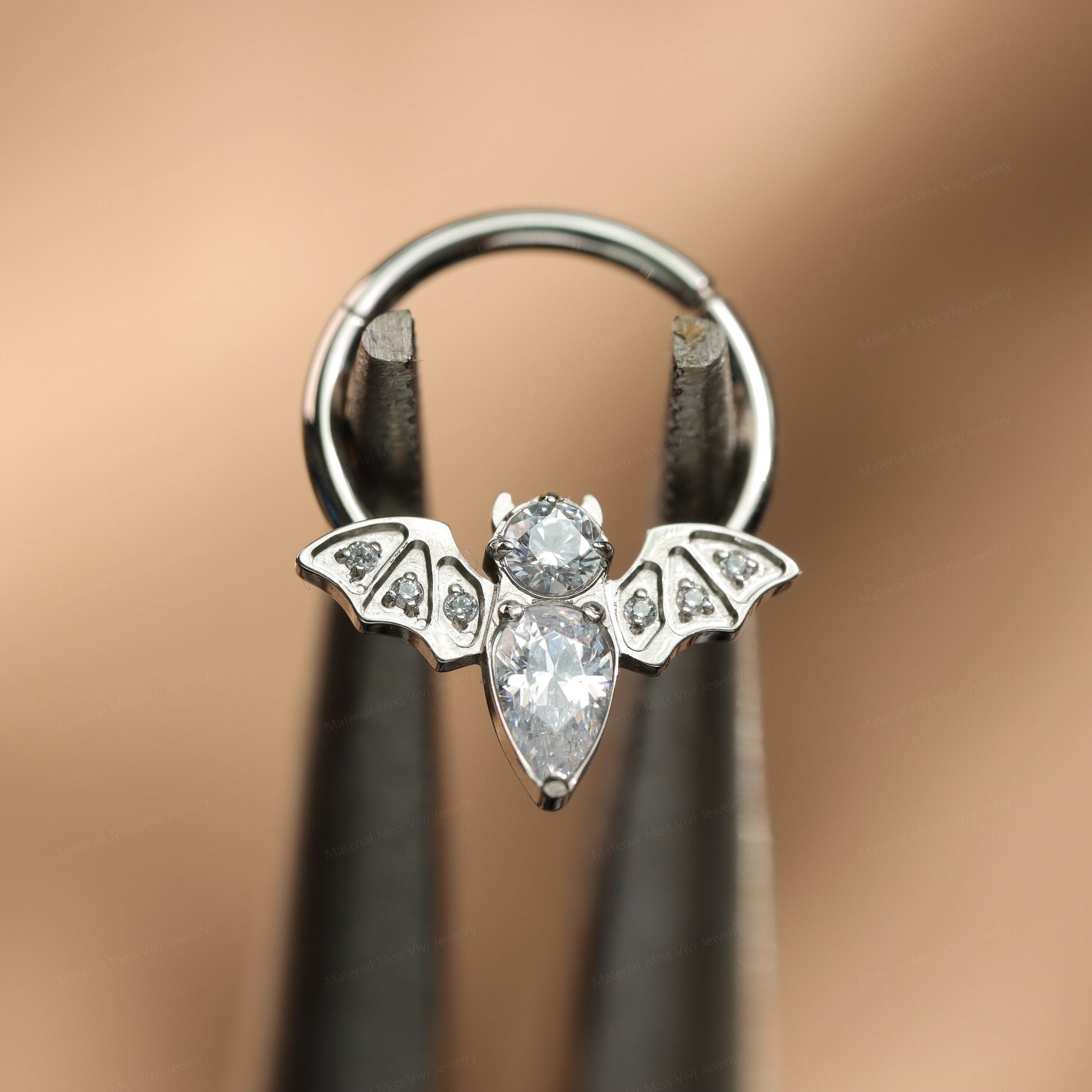 16G ASTM F136 Titanium CZ Bat Hinged Septum Ring/ Titanium Bat Septum 10mm/ Septum Hoop Silver/ Daith Clicker Hoop/ Daith Jewelry/ Halloween Miss Vivi Jewelry