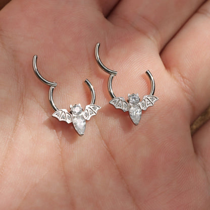16G ASTM F136 Titanium CZ Bat Hinged Septum Ring/ Titanium Bat Septum 10mm/ Septum Hoop Silver/ Daith Clicker Hoop/ Daith Jewelry/ Halloween Miss Vivi Jewelry