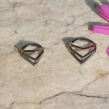 16G ASTM F136 Titanium Layered Septum Hoop/ Stack Septum Ring/ Septum Clicker/ Triangle Septum / Hinged Septum Hoop/ Helix Ring 1.2*8/10mm Miss Vivi Jewelry