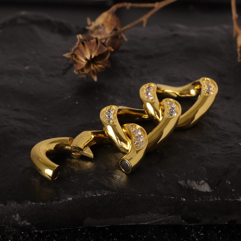 CZ Cuban Chain Ear Weights Hanger with Easy Closure/ Mirror Polished CZ Paved Ear Gauge Jewelry/ Weighted Ear Hoop Clicker Steel/ 4mm 6G