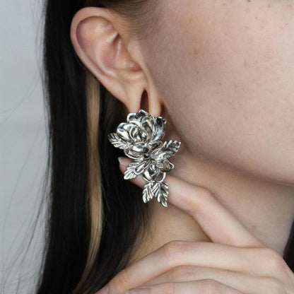 Silvery Rose Ear Weights / High-Quality Ear Hanger/ 00 Gauge Ear Weight Silvery/ Ear Stretched Jewelry/Weighted Dangle 10mm/Lobe Weights Steel
