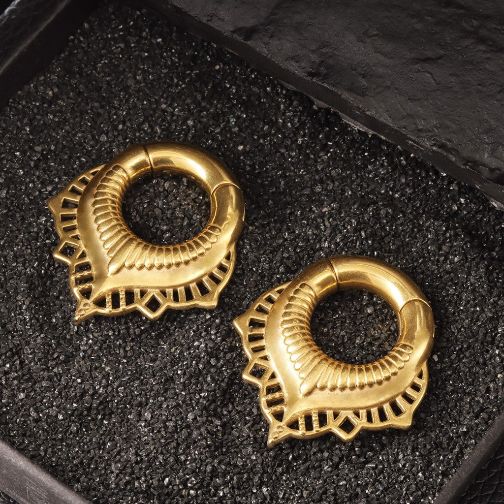 Golden Lace Flower lobe weights/ Hinged Gauge Ring/ 2G Ear Gauges/ Ear Lobe stretching 6mm/ Gift Packaged Ear Weights