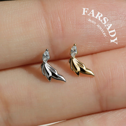 Silver Fin - 925 Silver Threadless Stud / Fits Cartilage Helix Tragus Lobe Nostril Piercing