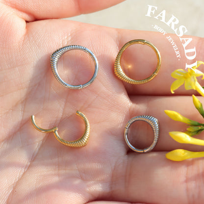 Drop V - 316L Hinged Clicker Hoop / Fits 16G Septum Ring Helix Conch Cartilage Earring / Elegant Minimal Piercing, Hypoallergenic Jewelry for Sensitive Skin