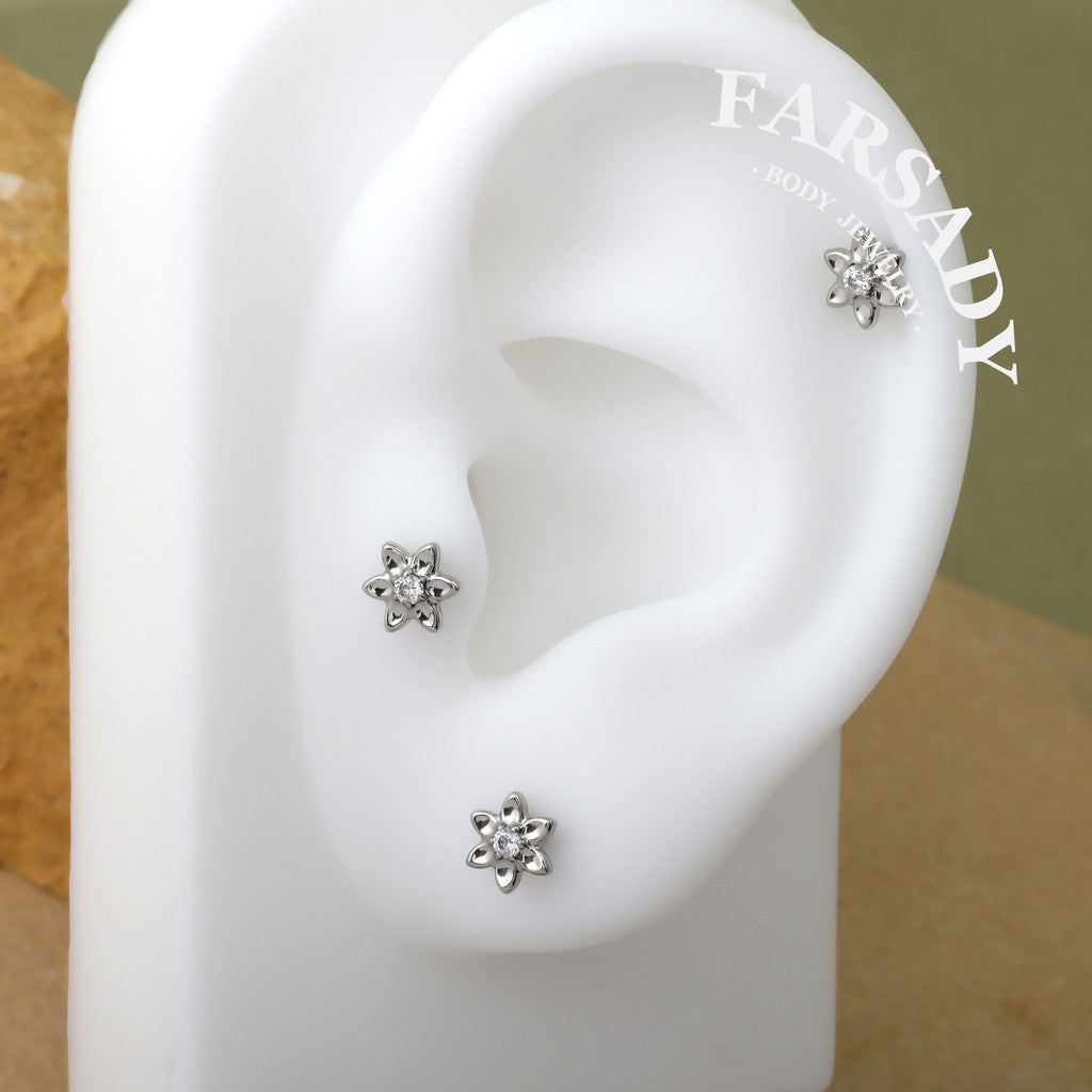 Petal Glow - F136 Titanium Internally Threaded Stud / Fits Cartilage Helix Tragus Lobe Nostril Piercing