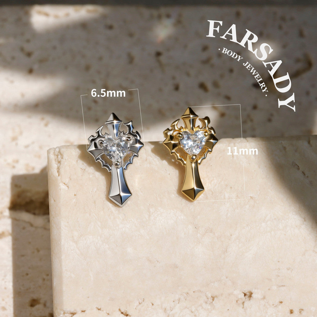 Sacred Heart - 925 Silver Threadless Stud / Fits Cartilage Helix Tragus Lobe Nostril Piercing