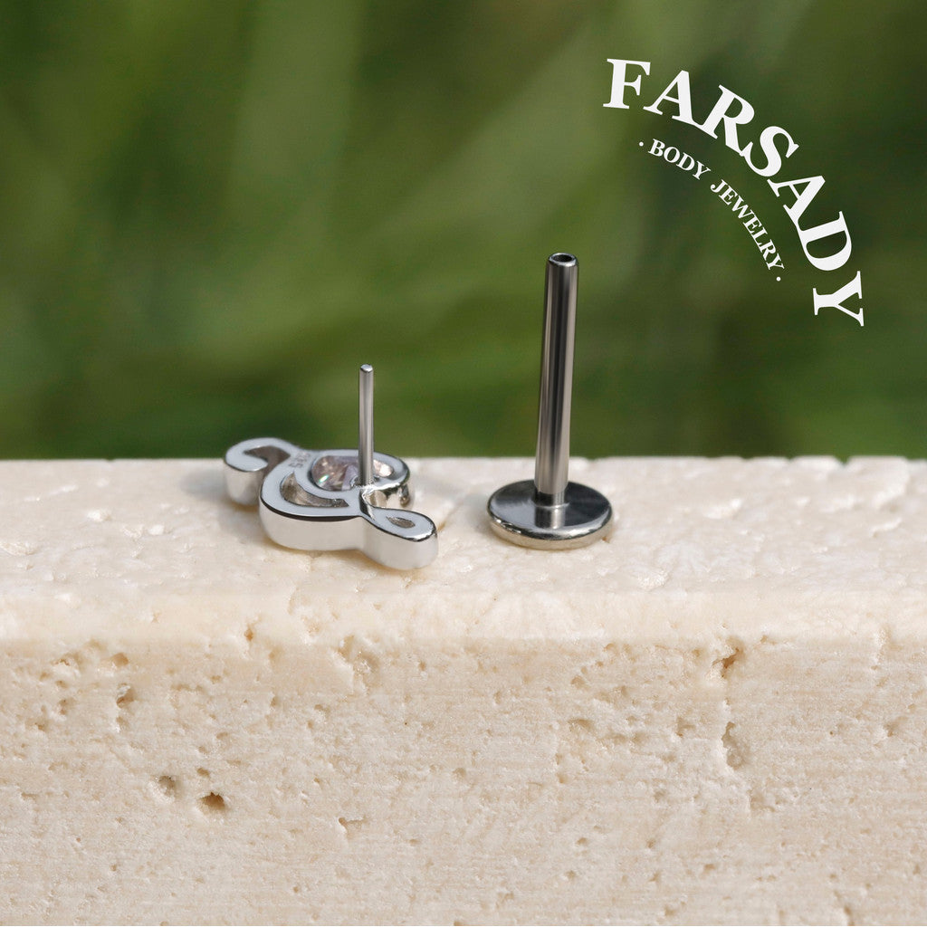 Loving Clef - 925 Silver Threadless Stud / Fits Cartilage Helix Tragus Lobe Nostril Piercing