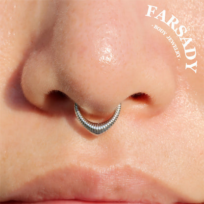 Drop V - 316L Hinged Clicker Hoop / Fits 16G Septum Ring Helix Conch Cartilage Earring / Elegant Minimal Piercing, Hypoallergenic Jewelry for Sensitive Skin