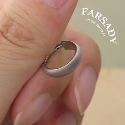 Soft Arc - ASTM F136 Titanium Hinged Clicker Hoop / Fits 16G Septum Ring Helix Conch Cartilage Earring