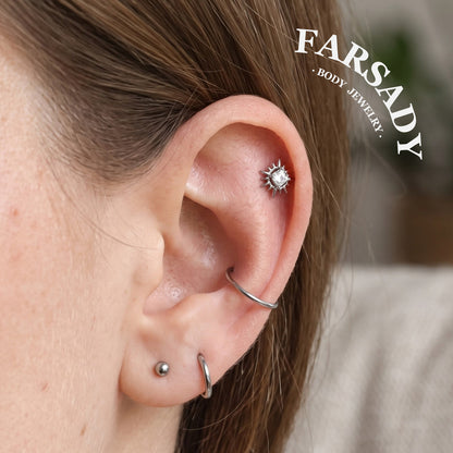 Spike Lumina - 925 Silver Threadless Stud / Fits Cartilage Helix Tragus Lobe Piercing