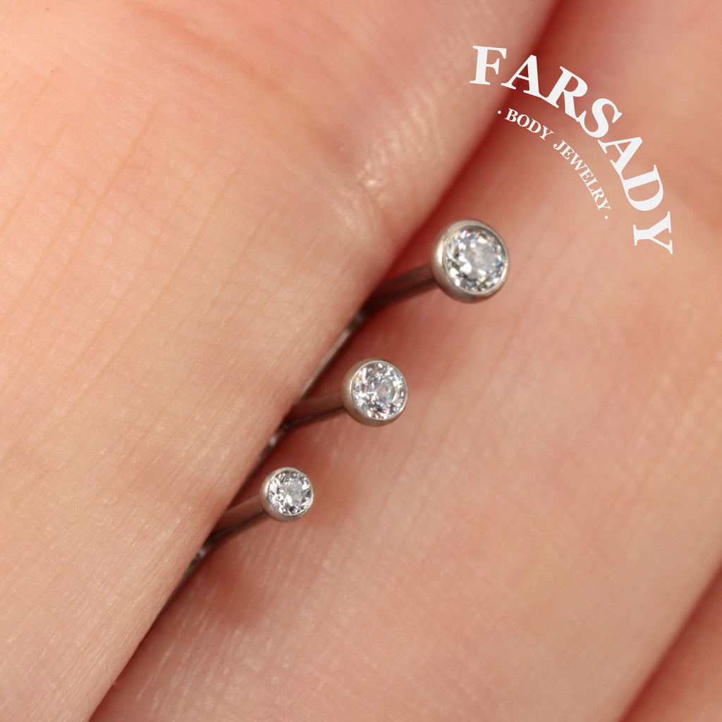 Bezel Round CZ - F136 Titanium L-Shape Nose Stud / Fit 18G 20G Nose Ring