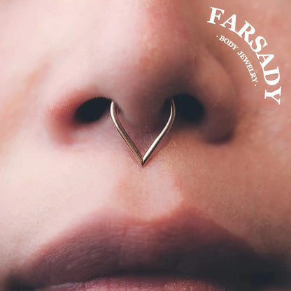 V Apex - ASTM F136 Titanium Hinged Clicker Hoop / Fits 16G Septum Ring Helix Conch Cartilage Earring / Elegant Minimal Piercing, Hypoallergenic Jewelry for Sensitive Skin
