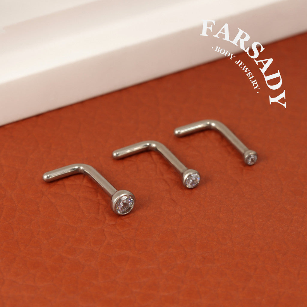 Bezel Round CZ - F136 Titanium L-Shape Nose Stud / Fit 18G 20G Nose Ring