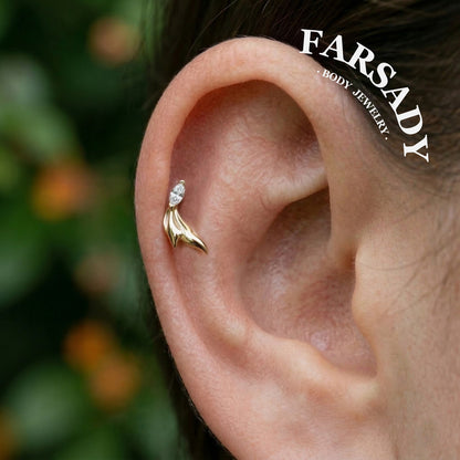 Silver Fin - 925 Silver Threadless Stud / Fits Cartilage Helix Tragus Lobe Nostril Piercing