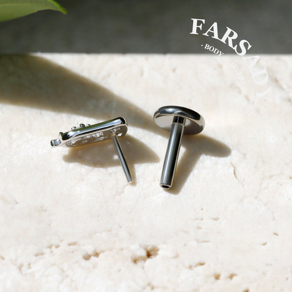 Bell Bloom - 925 Silver Threadless Stud / Fits Cartilage Helix Tragus Lobe Piercing