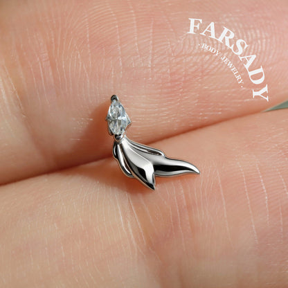Silver Fin - 925 Silver Threadless Stud / Fits Cartilage Helix Tragus Lobe Nostril Piercing