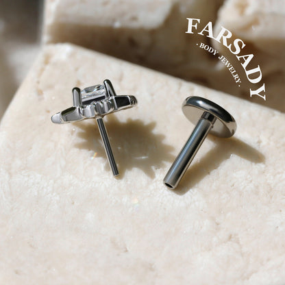 Spike Lumina - 925 Silver Threadless Stud / Fits Cartilage Helix Tragus Lobe Piercing