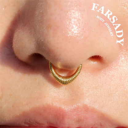 Drop V - 316L Hinged Clicker Hoop / Fits 16G Septum Ring Helix Conch Cartilage Earring / Elegant Minimal Piercing, Hypoallergenic Jewelry for Sensitive Skin
