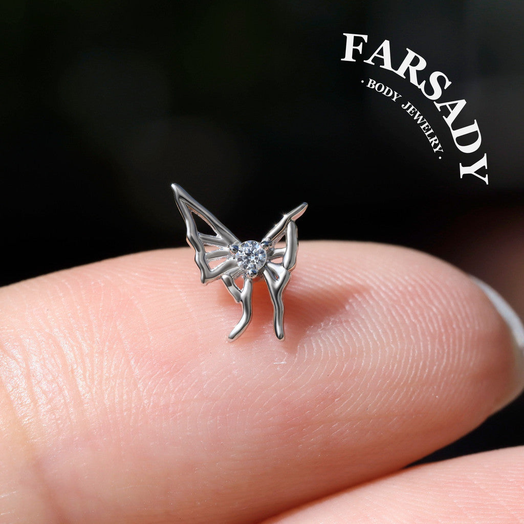 Wisp Moth - 925 Silver Threadless Stud / Fits Cartilage Helix Tragus Lobe Piercing