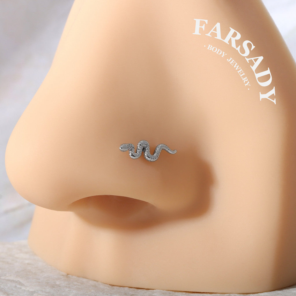 Textured Snake - L-Shape Nose Stud / Fit 18G 20G Nose Ring