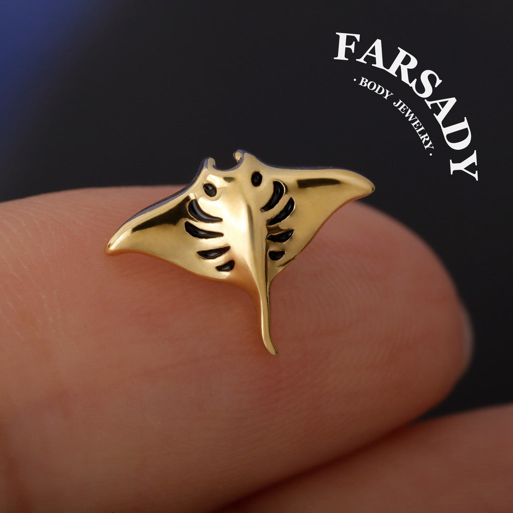 Manta Ray Cartilage Stud Earring